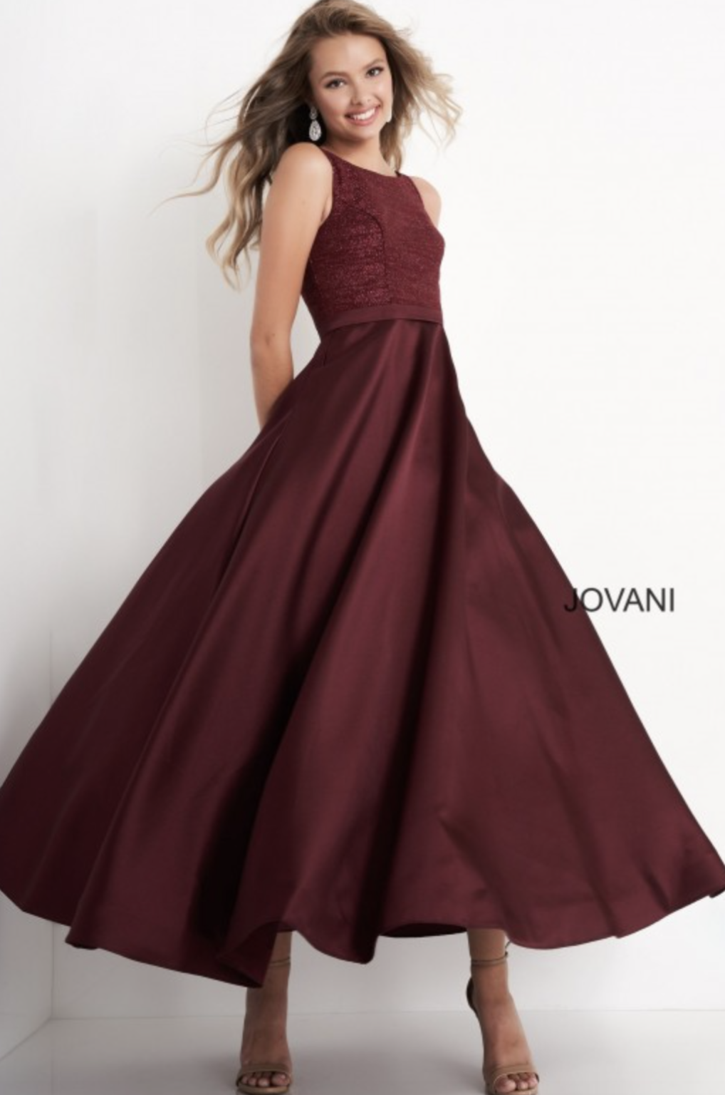 Top Modest Prom Dresses of 2021