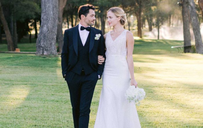 why to pick a simple wedding dress
