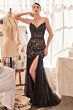 Black-Nude