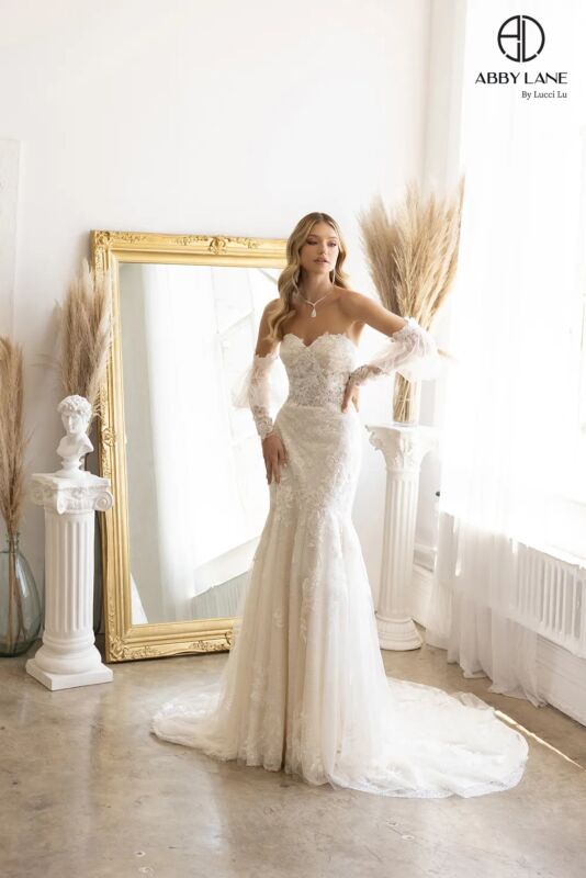 Ivory/Champagne