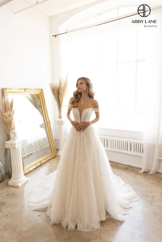Ivory/Champagne