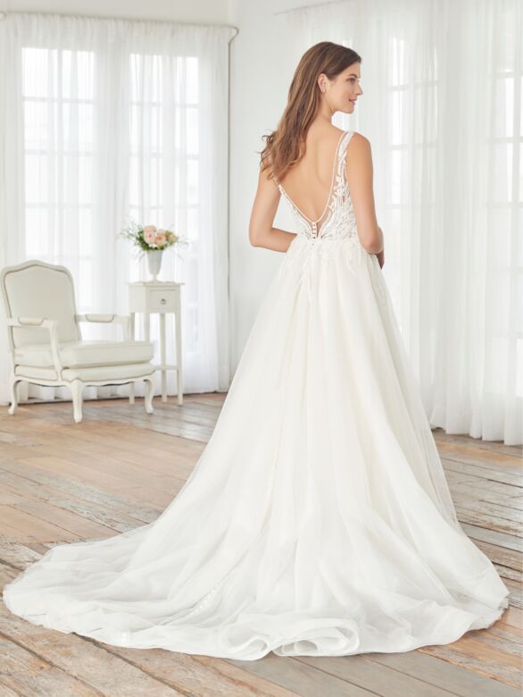 Adrianna Papell 31253 Lace Bodice Open Back Wedding Dress