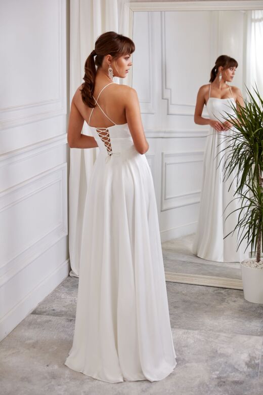 Aerie Couture 2005 Spaghetti Strap with Pocket Wedding Dress