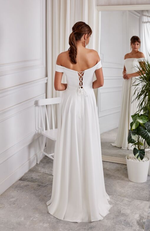 Aerie Couture 2008 Off The Shoulder with Pocket Wedding Dress