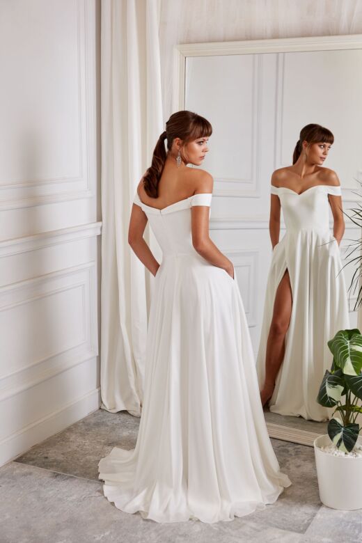Aerie Couture 2009 Sweep Train Off The Shoulder Wedding Dress