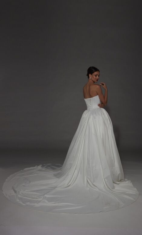 Alyce Paris 7184 Lace-Up Back Satin Sweetheart Neck Bridal Dress