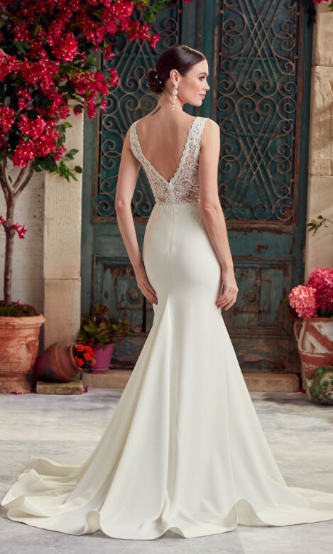 Alyce Paris 7016 Plunging Lace Bodice Wedding Dress