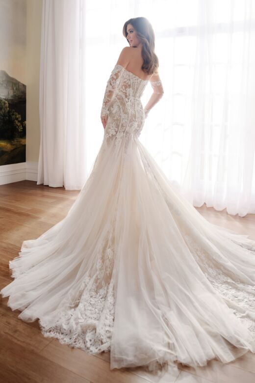 Martin Thornburg MT8101 Antonia Strapless Mermaid Lace Wedding Dress
