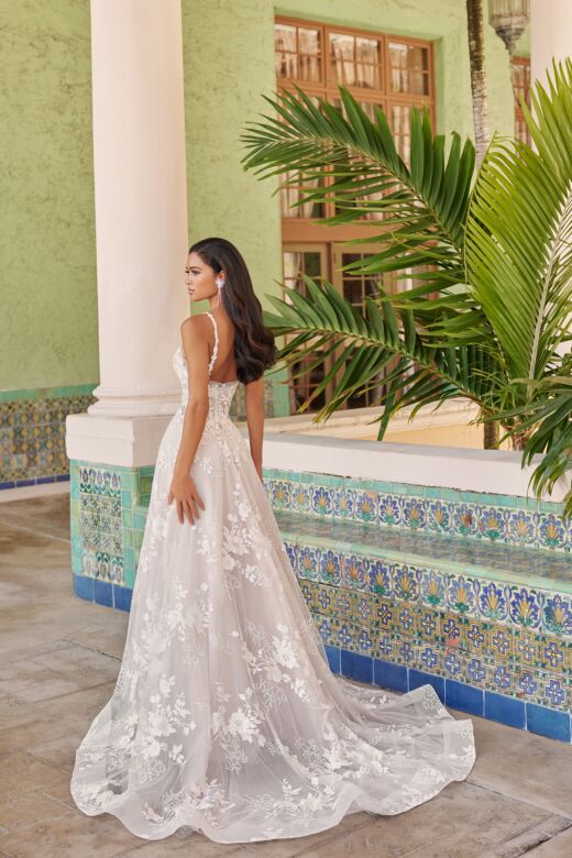 Martin Thornburg MT3237 Fallon A-Line Sweetheart Neck Wedding Gown