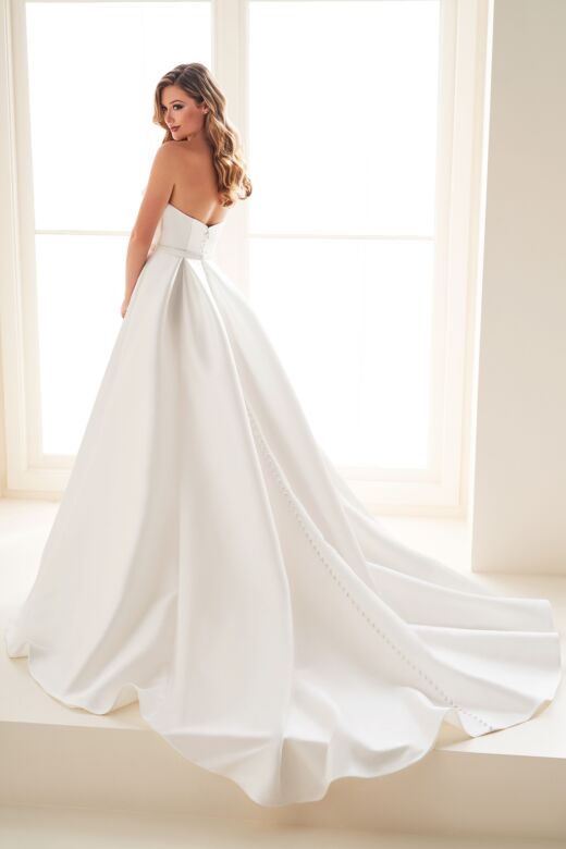 Enchanting by Mon Cheri E1001 V-Neck Pleated Skirt Wedding Dress