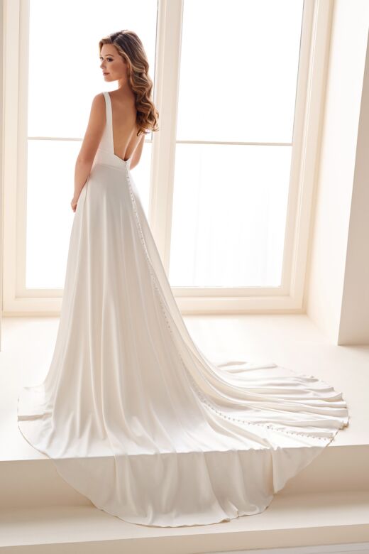 Enchanting by Mon Cheri E1009 Plunging V-Neck A-Line Bridal Dress