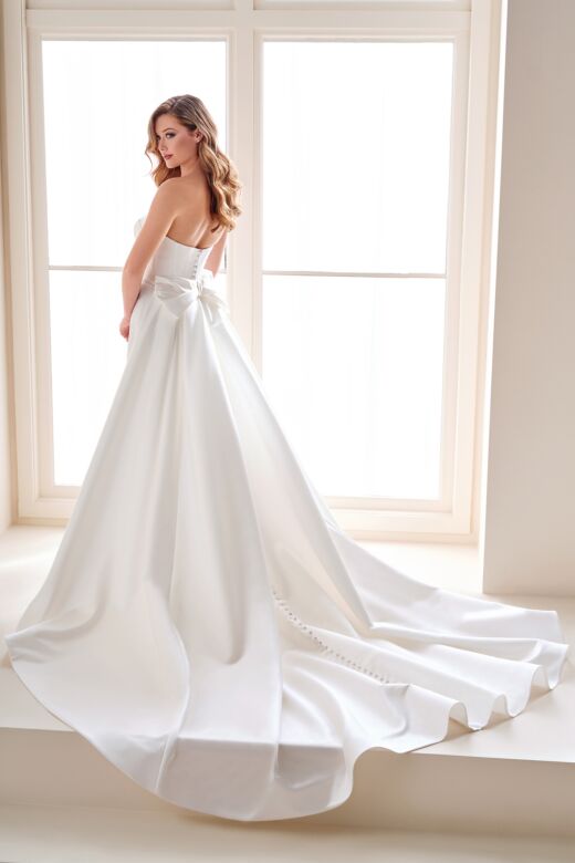 Enchanting by Mon Cheri E1011 Removable Train Strapless Bridal Gown