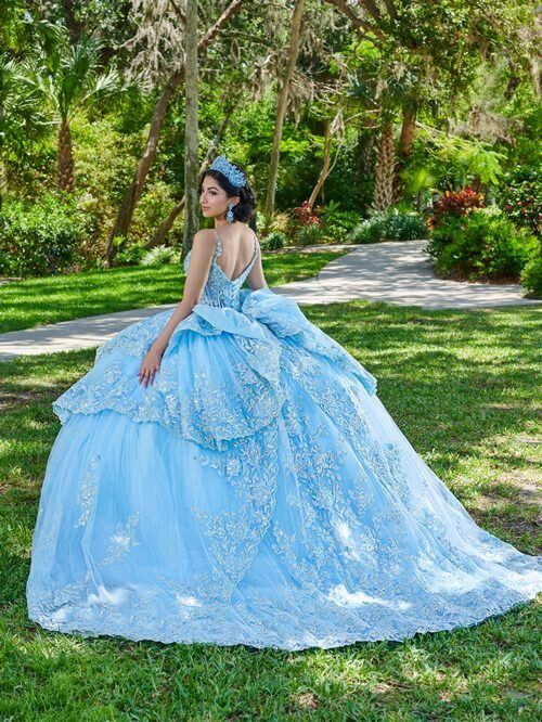 House of Wu 26077 Sweetheart Neck Shoulder Cape Quince Gown