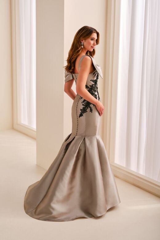 Ivonne D ID2202 Pleated Mermaid Skirt Asymmetric Neck Dress