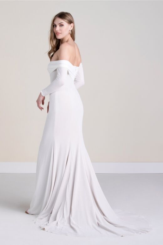Locket 16212 Milligan In Stock Wedding Dress