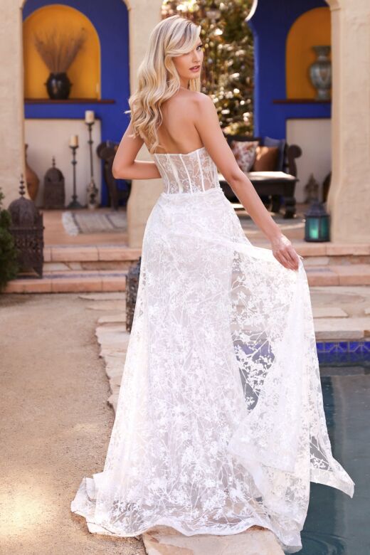 LaDivine CB046W Sweetheart Neck Corset Bodice Wedding Gown