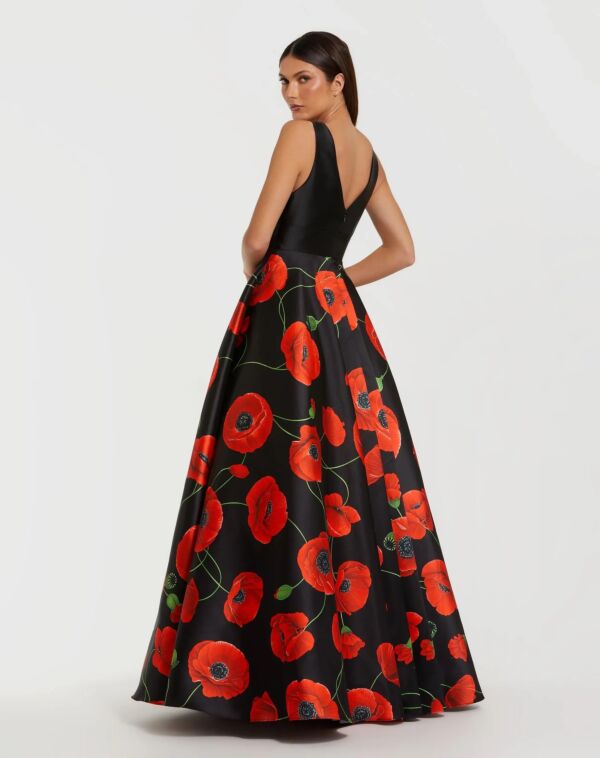 Mac Duggal 56181 Sleeveless V-Neck Floral-Printed Dress