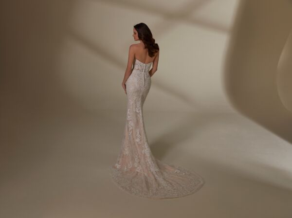 Mori Lee 4123 Megan Strapless Sweetheart Lace Wedding Dress