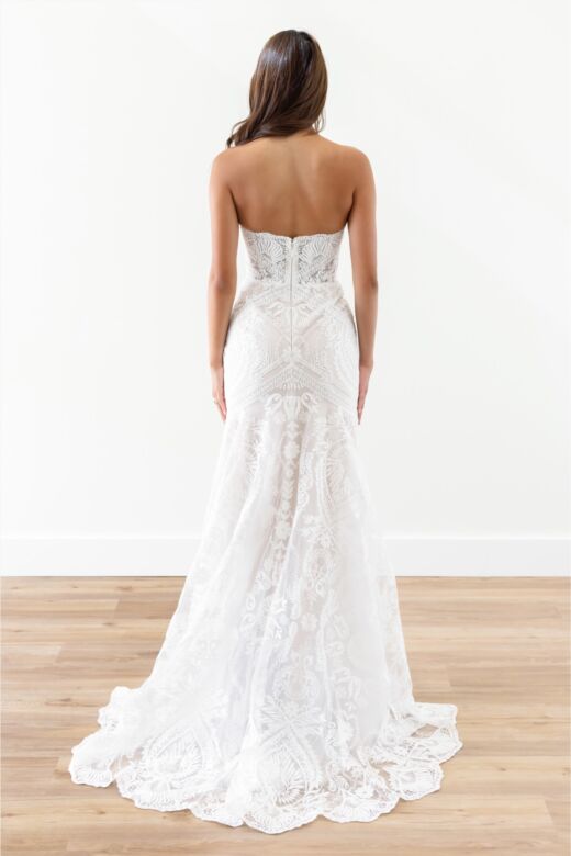 Locket 10111 Verity Scalloped Hem Strapless Sweetheart Wedding Dress