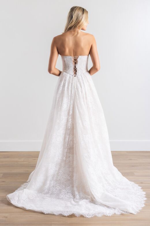 Locket 14130 Charlotte Wedding Dress
