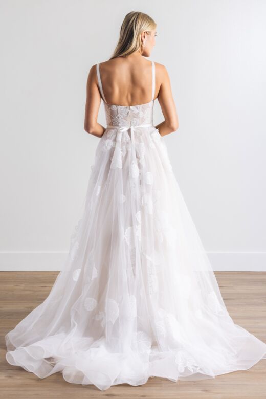 Locket 14734 Allison Wedding Dress
