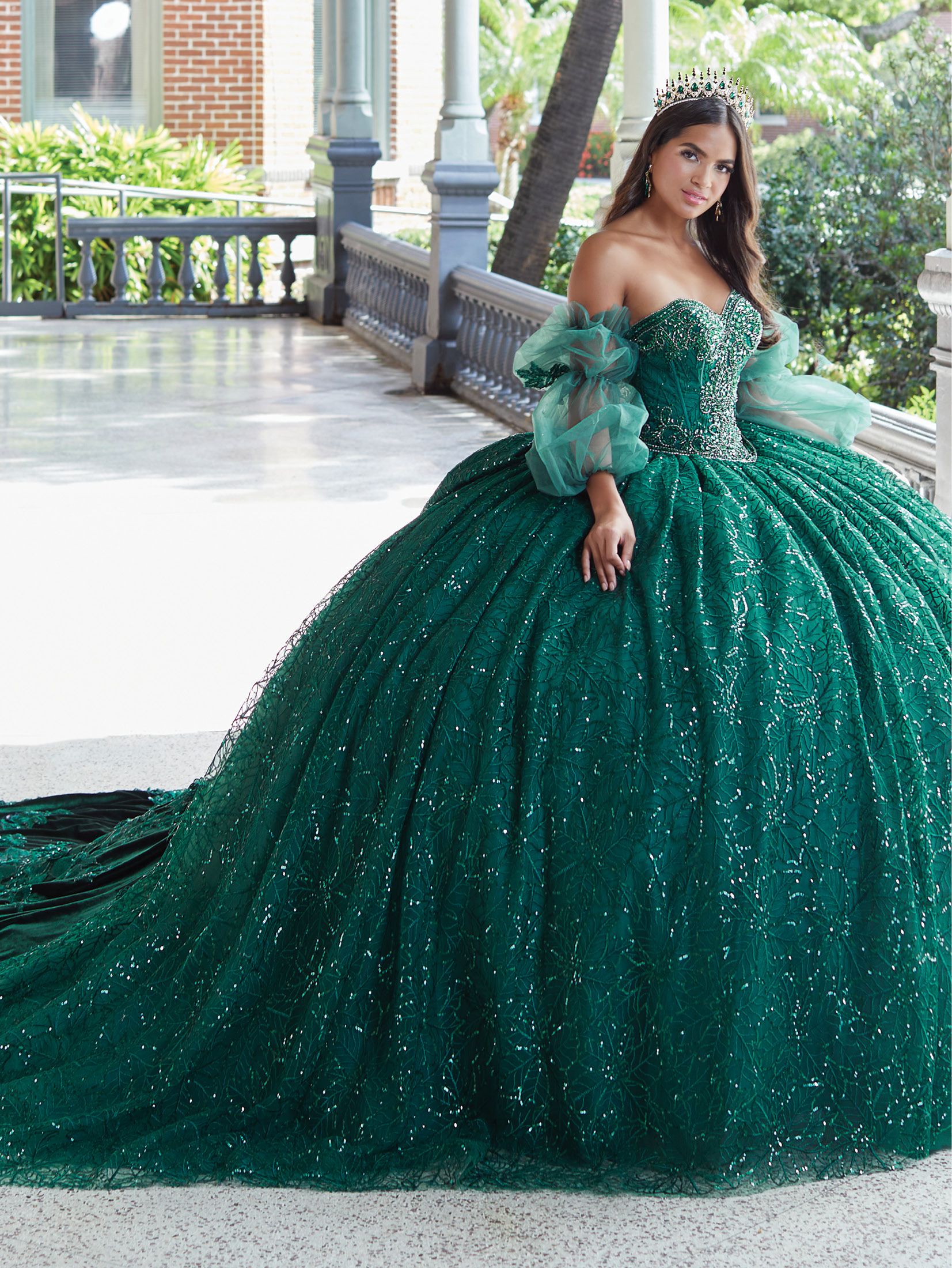 emerald green quinceanera dresses