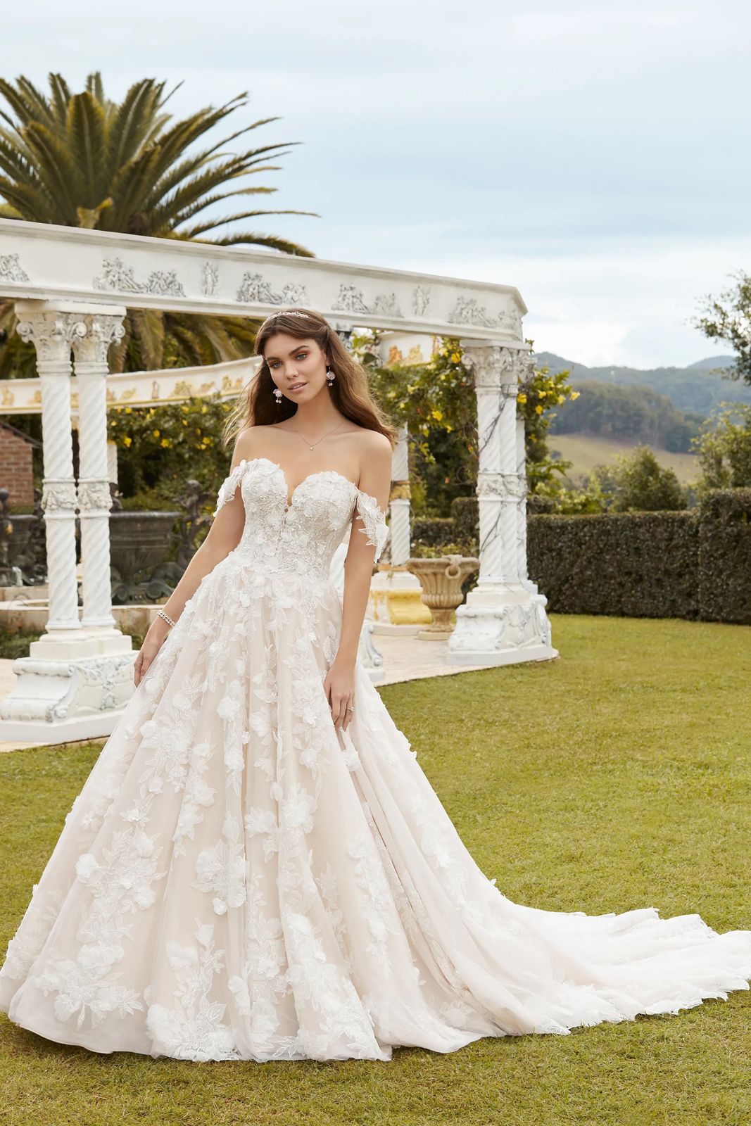 Calla Blanche - Seraphina Wedding Dress for sale in Sacramento | Designer  Sample, Size 10, $1800 — Olive & Ivory