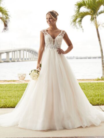 Ivory/Pale Blush/Nude/Silver