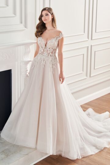 8 - Ivory/Champagne