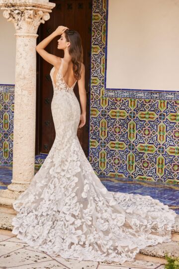 Martin Thornburg MT3230 Jessie V-Back Plunging Neck Bridal Gown