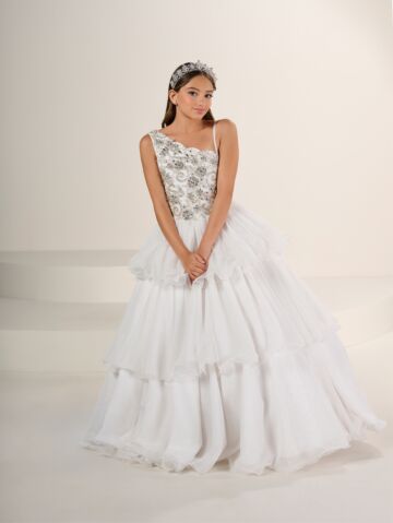 TFPFG-S26-13840-01.jpg