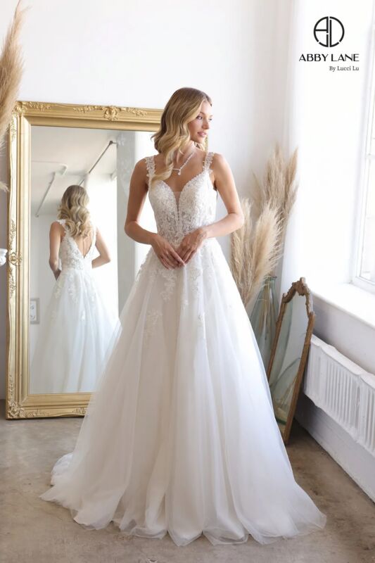 Ivory/Champagne