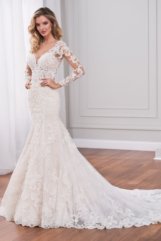Ivory/Light Champagne